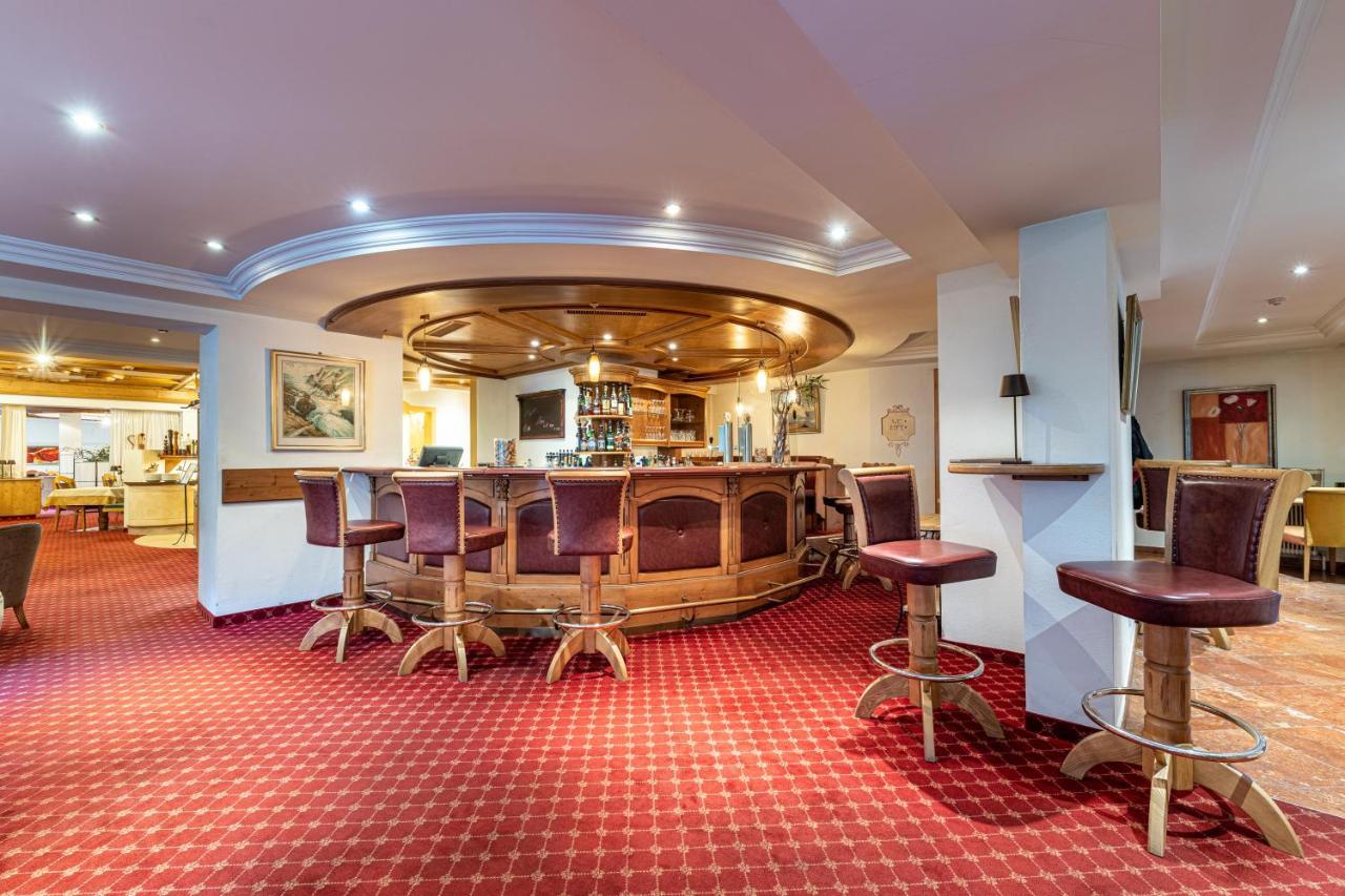 Hotel Gletscherblick Sankt Leonhard im Pitztal Luaran gambar