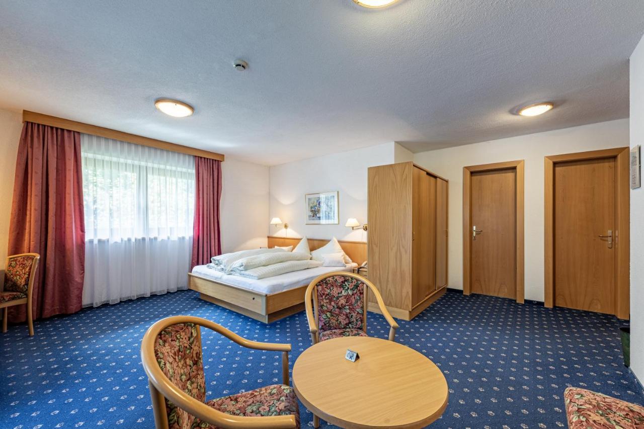 Hotel Gletscherblick Sankt Leonhard im Pitztal Luaran gambar