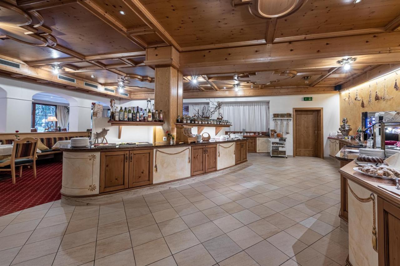 Hotel Gletscherblick Sankt Leonhard im Pitztal Luaran gambar