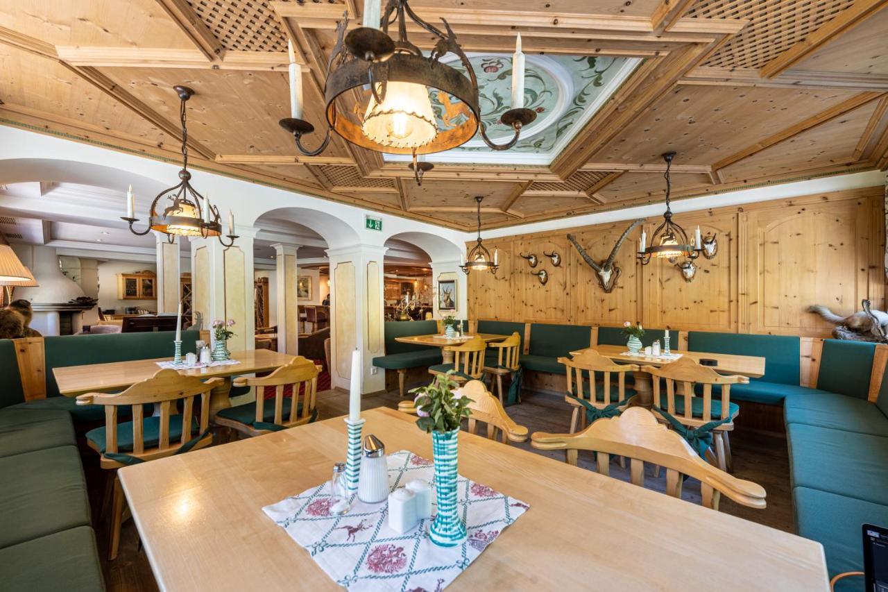 Hotel Gletscherblick Sankt Leonhard im Pitztal Luaran gambar