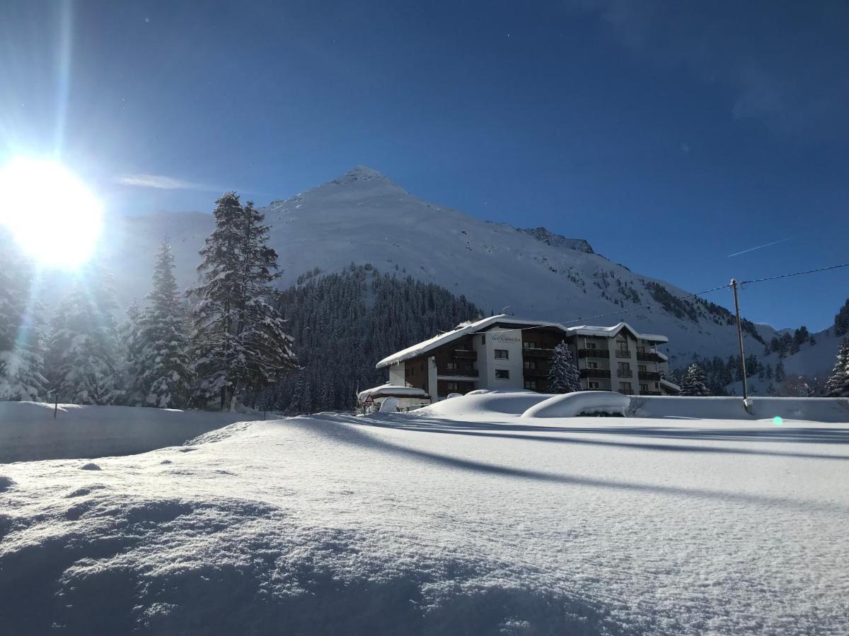 Hotel Gletscherblick Sankt Leonhard im Pitztal Luaran gambar